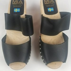 Mia Clogs